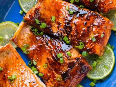 Salmón al estilo S’Olivera